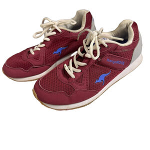 Women's KangaROOS Athletic Shoes 7.5 Maroon Gray